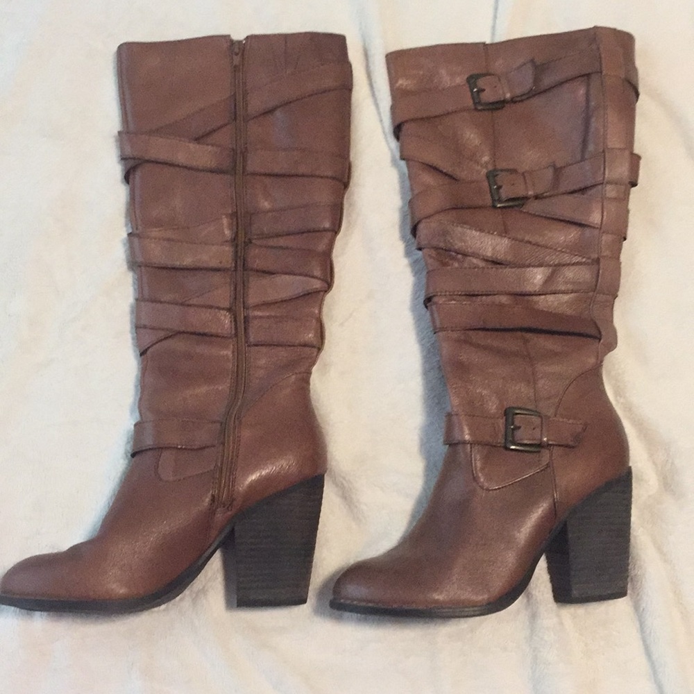 Brown heel boots booties